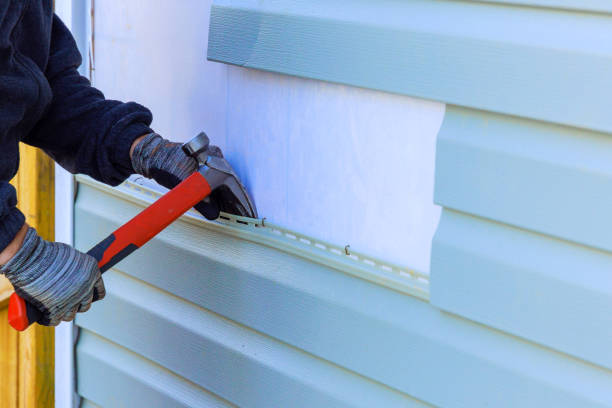 Reliable Emergency Siding Repair contractor in Oakboro, NC by Creative Siding